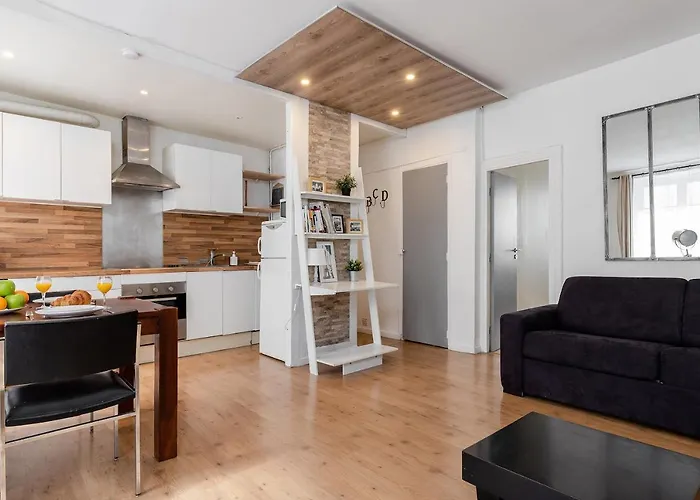 Rue Cler - Eiffel Tower Apartamento
